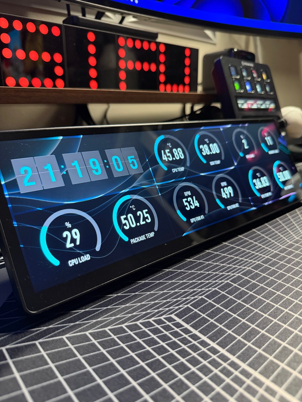 Corsair Xeneon Edge&nbsp;Touchscreen